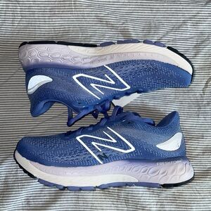 New Balance Fresh Foam 880 v12 size 6.5